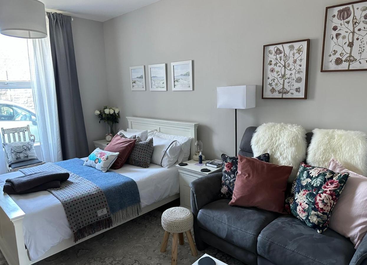 Small Cosy Studio Flat Near The Sea, Central Оубън Екстериор снимка